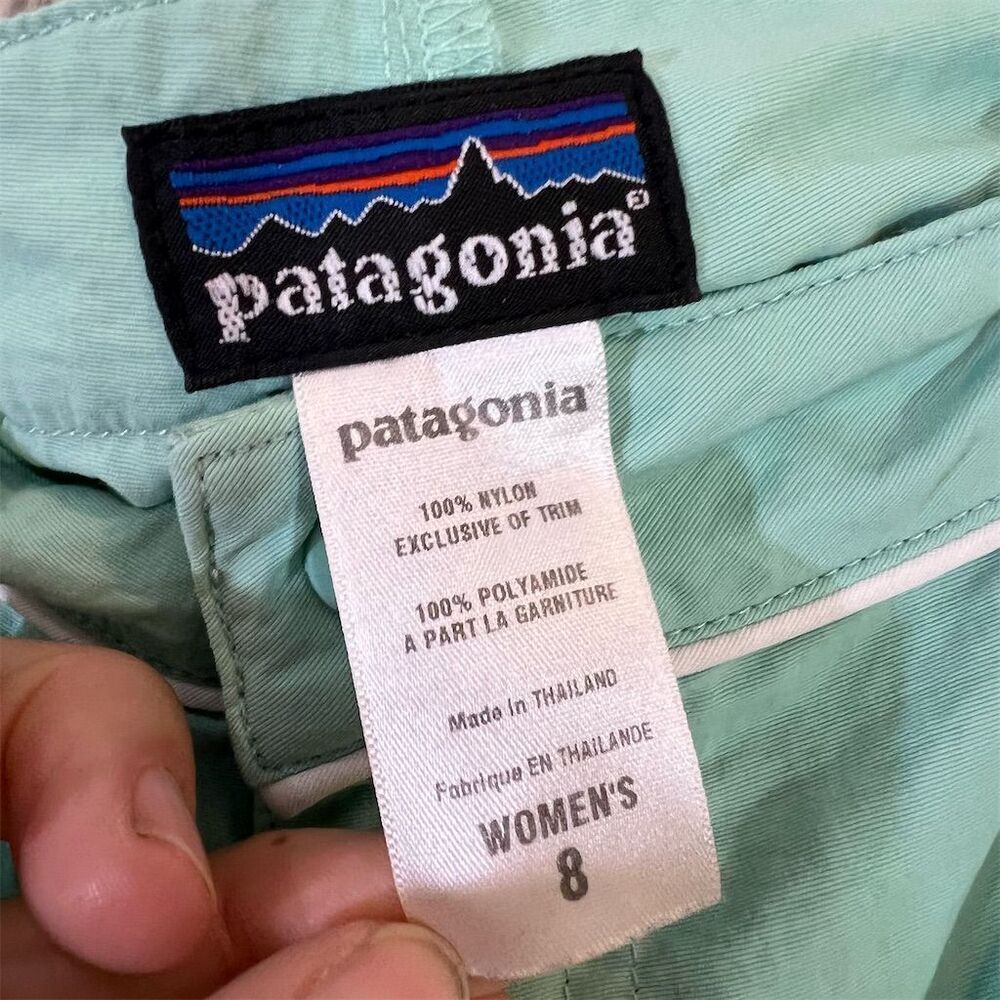 Patagonia Women's Board Shorts Green Quick-Dry Lightweight Size 8 - Picture 2 of 3